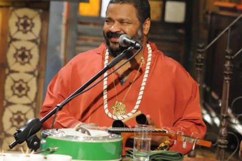 Especial de Domingo da Rádio Nacional homenageia Arlindo Cruz